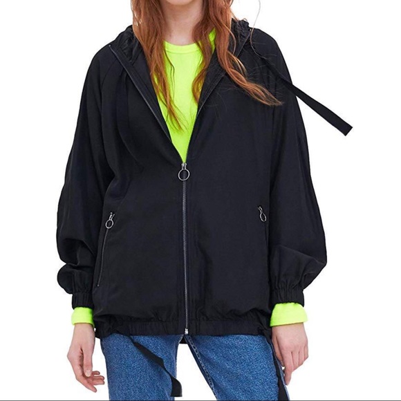 ZARA Packable Windbreaker - Picture 3 of 10